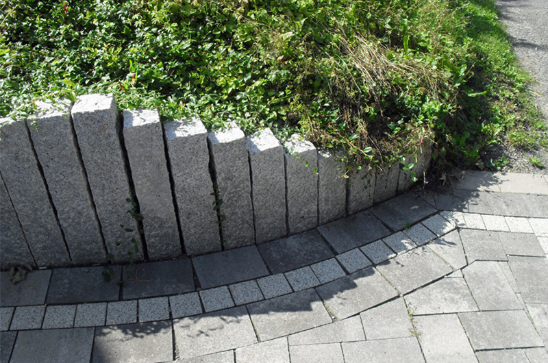 Granit Naturstein Begrenzung in Soest